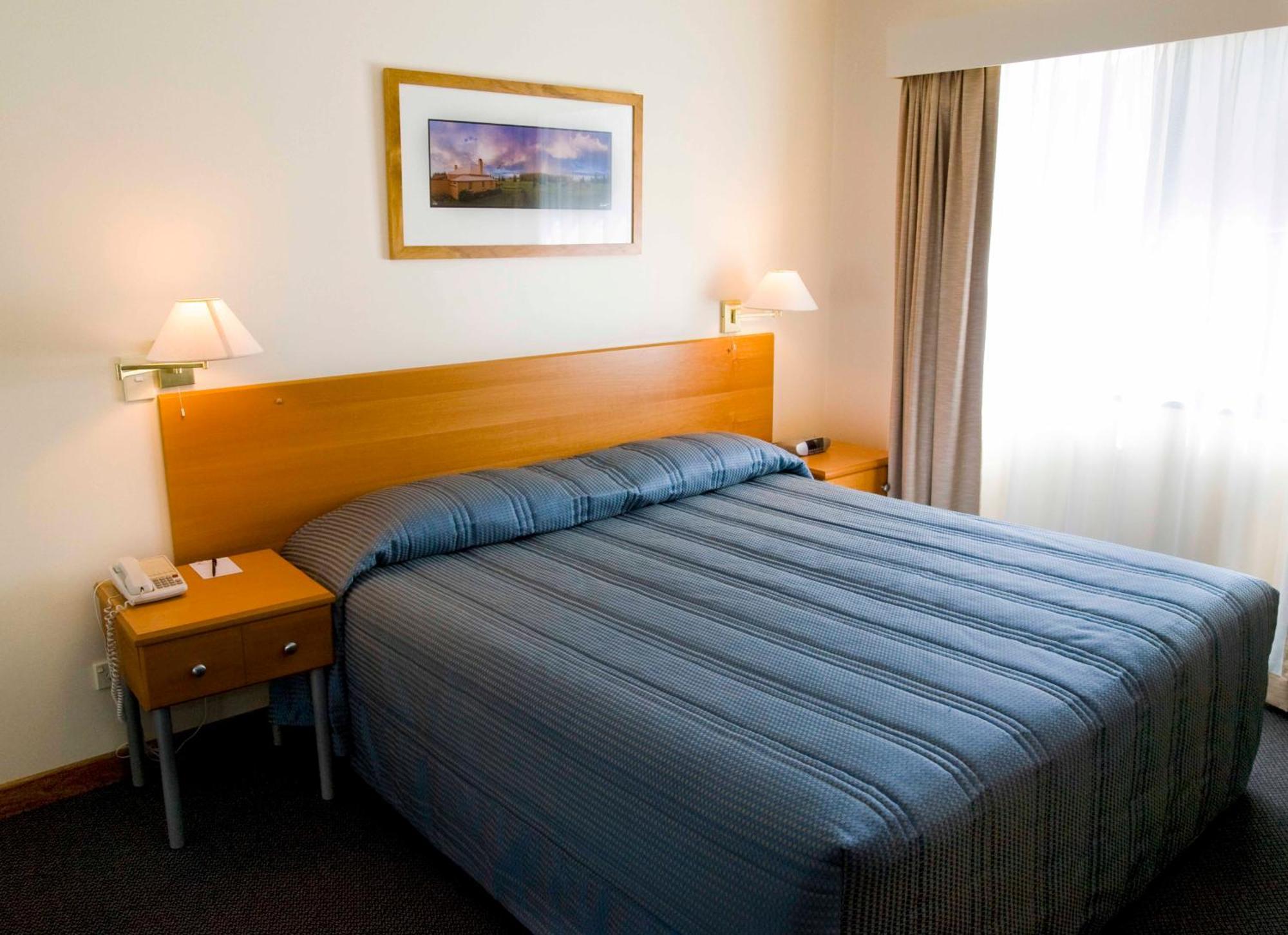 Governors Lodge Resort Hotel Burnt Pine Chambre photo