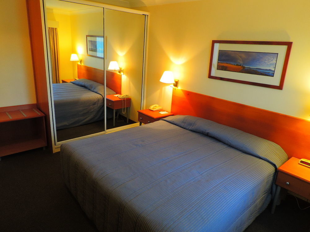 Governors Lodge Resort Hotel Burnt Pine Extérieur photo